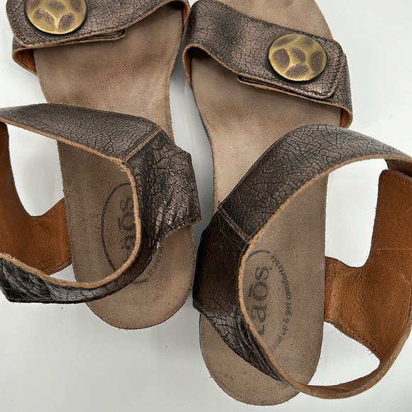 Taos‎ Pyramid Bronze Leather Wedge Sandal Women's EU 40 - Picture 9 of 9